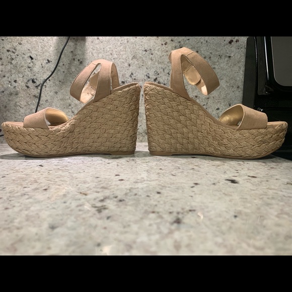 Stuart Weitzman Platforms - Picture 3 of 3